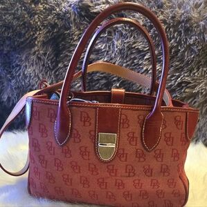 Dooney and Bourke Vintage Good Condition Cross Body\Shoulder Bag MSRP 195